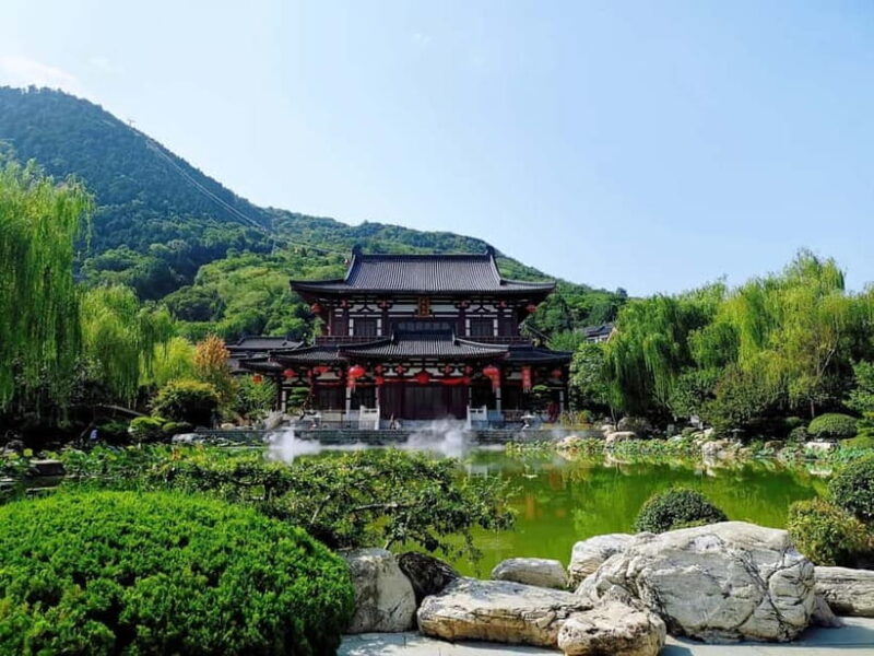 Xi'an: Terracotta Warriors, Huaqing Palace & City Night Tour - Exploring the Itinerary in Detail