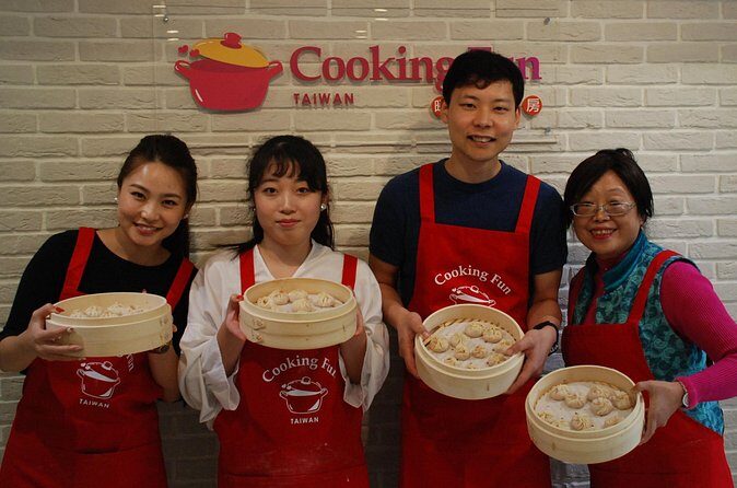 Xiao Long Bao, Chicken vermicelli with mushroom and sesame oil, Tofu strips salad, Bubble milk tea. Taiwan Traditional Delicacies Experience-A (Taipei Cooking Class) - What the Reviews Say
