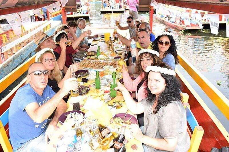 xochimilco-floating-gardens-coyoacan-and-unam-murals