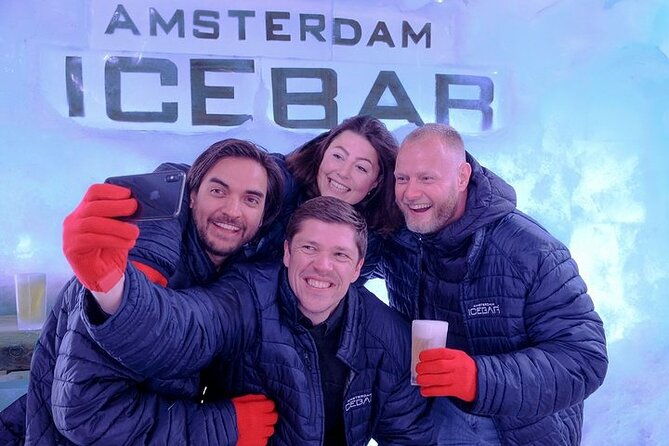 xtracold-icebar-amsterdam-1-hour-canal-cruise