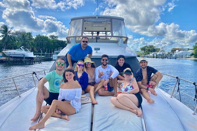 yacht-charter-in-palm-beach-with-crew-2