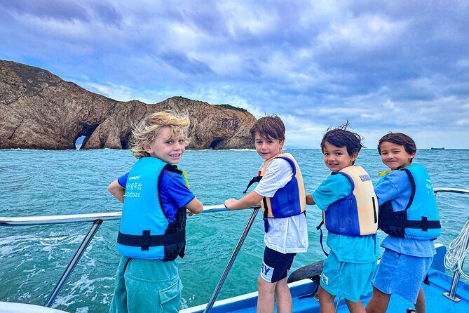 Yacht Cruise Four Sea Arches in Hong Kong UNESCO Geopark - The Itinerary in Detail