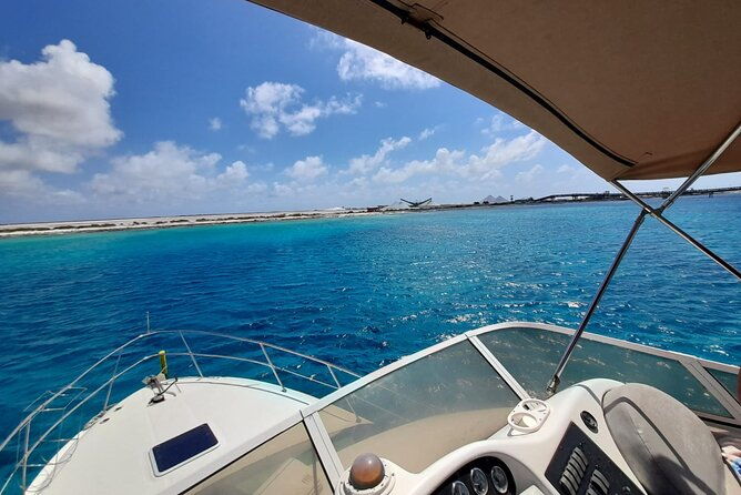 yacht-tour-with-local-guide-snorkeling-activities