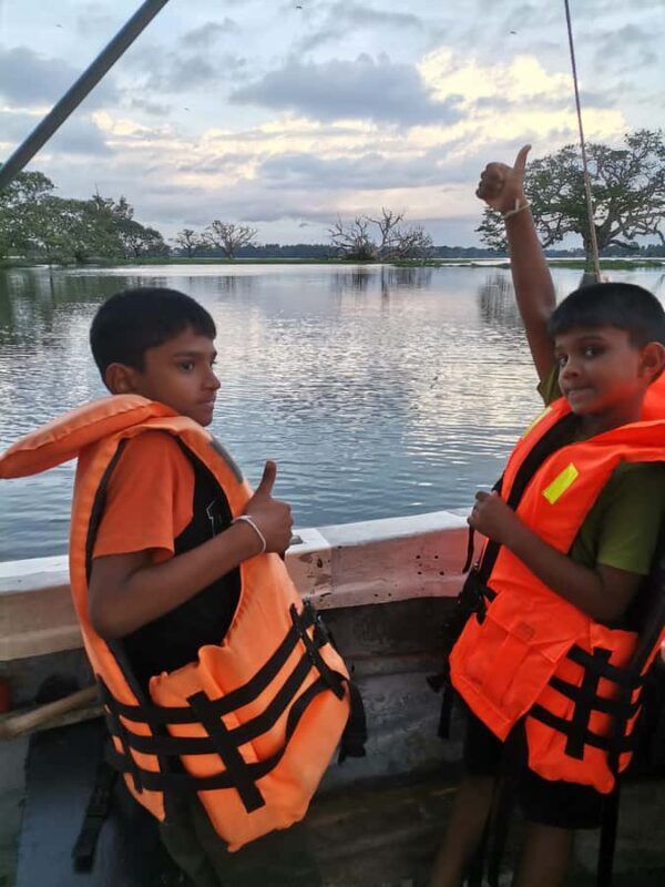 Yala: Evening Boat Tour at Tissa Lake with Sunset View - Who Should Consider This Tour?