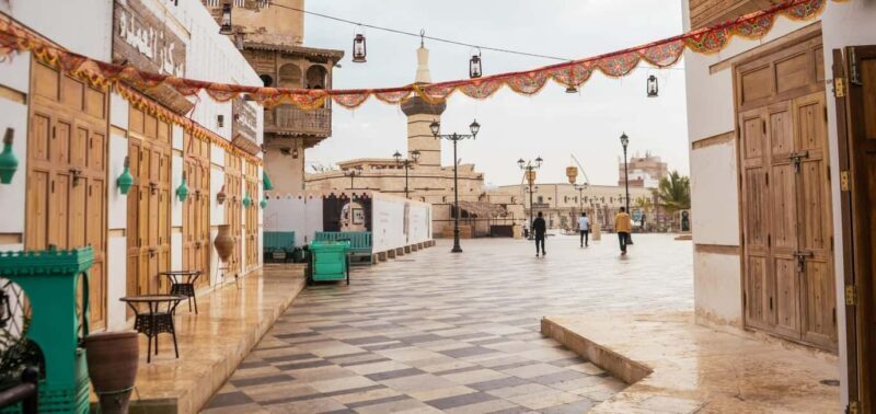 Yanbu: Guided Tour in The City of Springs - Practical Details and Comfort