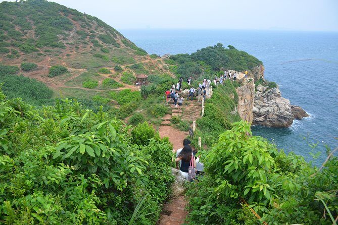 Yangmeikeng Seashore Hiking Tour in Shenzhen - The Itinerary in Detail