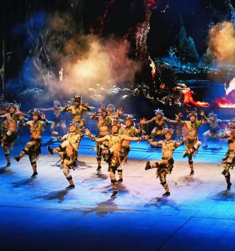 Yangshuo: Ruyi Peak, Yulong River, & Show Guided Tour - Key Points