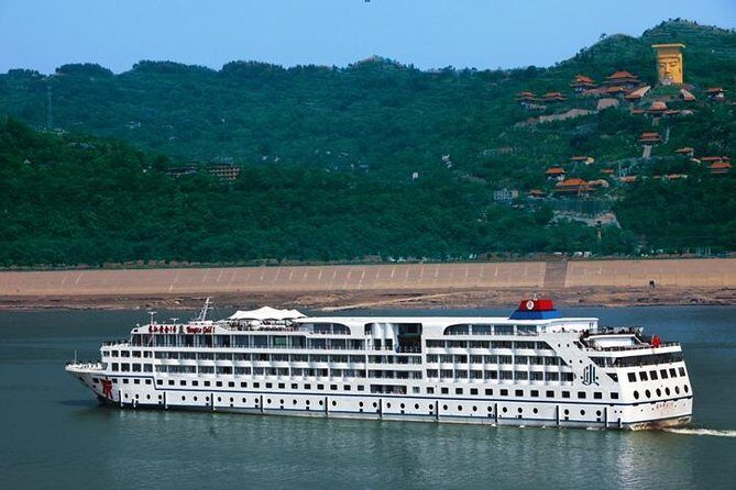 Yangtze River Deluxe Cruise 4D/3N from Chongqing to Yichang - Introduction