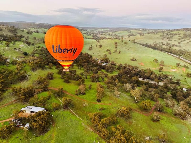 Yarra Valley: Balloon Flight with Breakfast - Key Points
