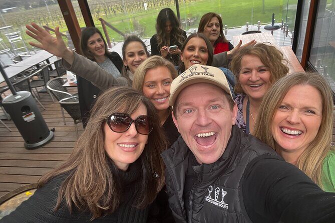 Yarra Valley Food Wine and Gin Tour Departing From Melbourne - Scenic Drive & Informative Commentary