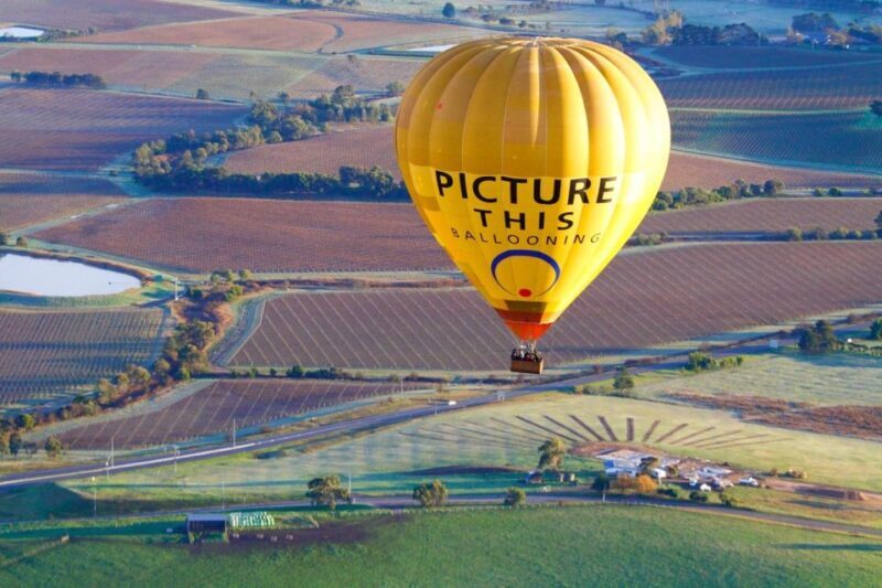 Yarra Valley: Hot Air Balloon Experience with Breakfast - Key Points