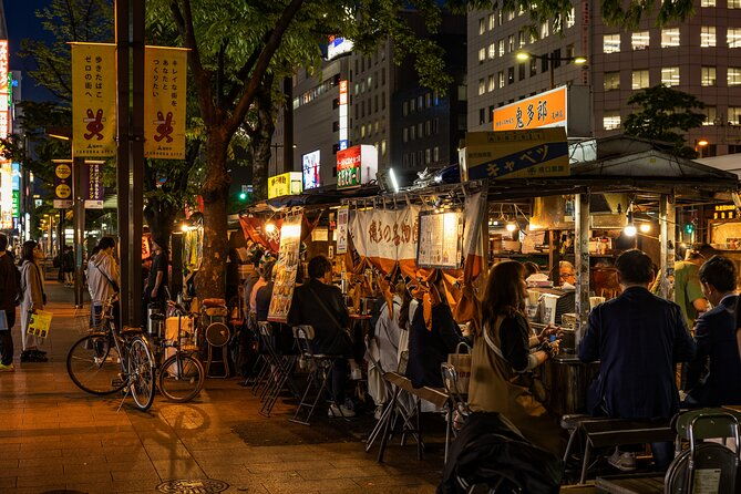 yatai-gourmet-and-immersive-theater-restaurant-fukuoka-night-tour