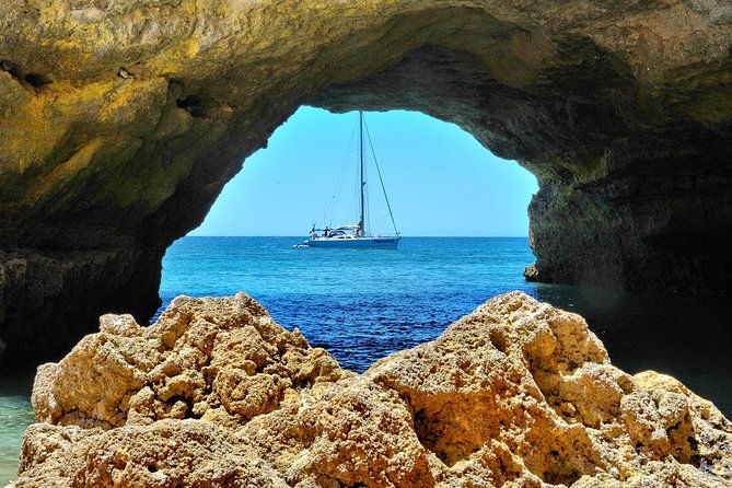 yatch-finismar-6-hours-cruise-with-beach-bbq-14passengers