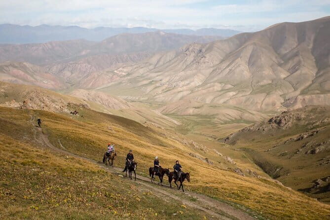 Year-Round Adventure: 3 Days Horse Trek to Song Kul Lake - Deep Dive: What Sets This Tour Apart