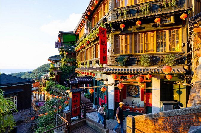 Yehliu, Golden Waterfall, Jiufen, Shifen Day Tour - FAQ