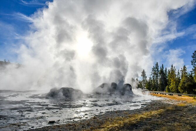 yellowstone-grand-teton-national-parks-small-group-3-day-tour