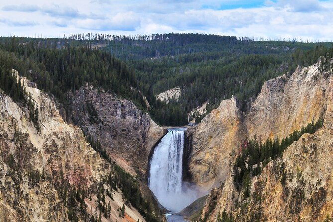 yellowstone-grand-teton-national-parks-small-group-3-day-tour
