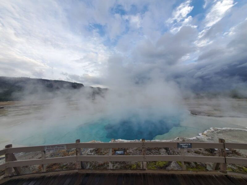 yellowstone-upper-geyser-basin-hike-with-lunch