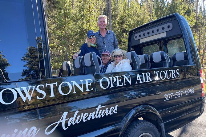 yellowstoneopen-air-glass-top-convertible-van-west-yellowstone