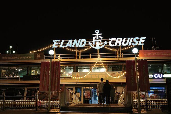 Yeouido Hangang Park Tour with Minivan Transportation - The Sum Up