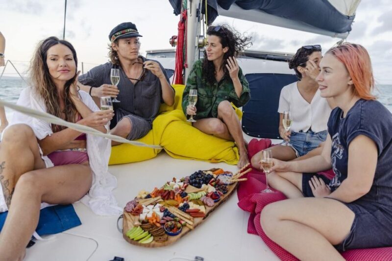 Yeppoon: Keppel Islands Luxury Sail and Snorkel Day Tour - Key Points