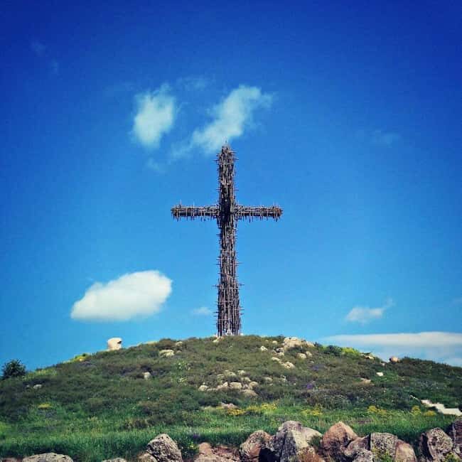 Yerevan: Day Tour to Amberd Fortress, Aragats and Kari Lake - Transportation and Group Dynamics