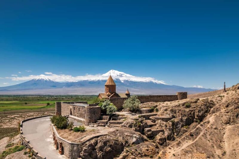 Yerevan: Khor Virap, Noravank, Cave & Wine Tasting Day Trip - Exploring Armenia’s Wonders: Yerevan’s Khor Virap, Noravank, Cave & Wine Tasting Day Trip