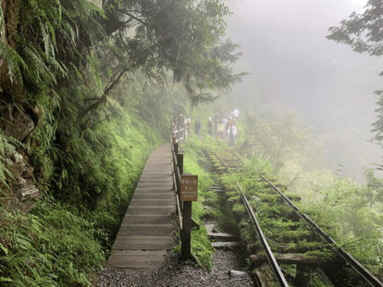yilan-taipingshan-jiuzhize-hot-spring-private-day-trip