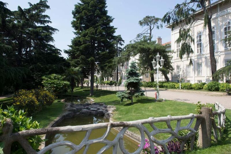 Yildiz Palace Skip the Ticket Line Entry & Audio Guide - A Deep Dive Into Yildiz Palace: What You Can Expect