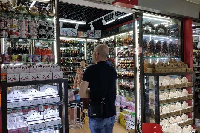 Yiwu Private Professional English Guide Service - Who Will Benefit Most From This Tour?