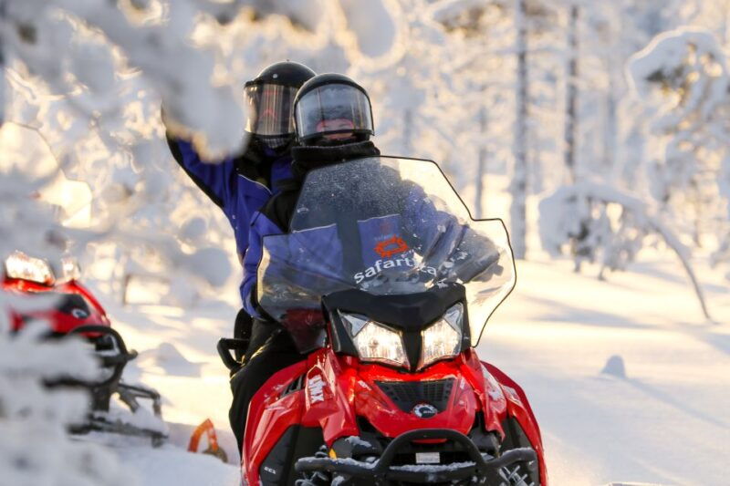 yllas-snowmobiling-abc