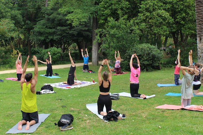 yoga-at-maria-luisa-park-in-seville