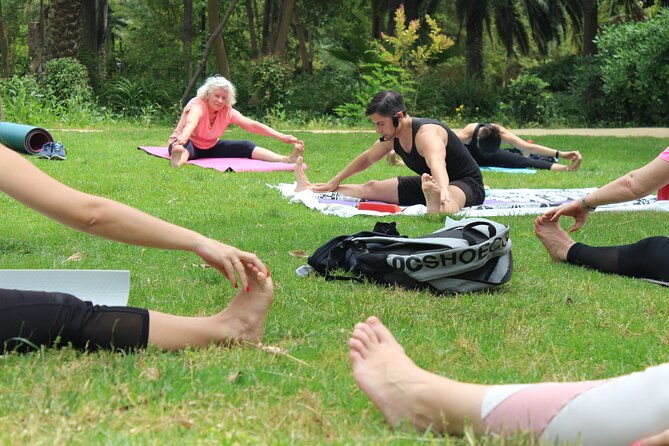 yoga-at-maria-luisa-park-in-seville