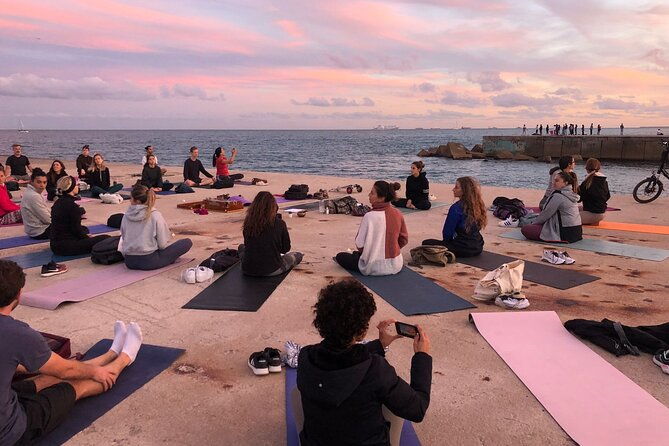 yoga-by-the-sea-barcelona