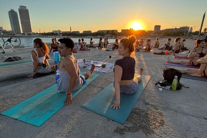 yoga-by-the-sea-barcelona