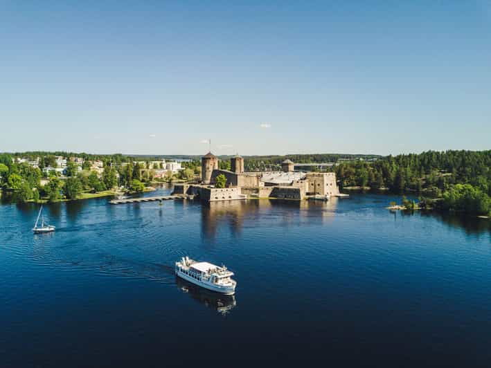 yoga-cruise-to-savonlinna-archipelago