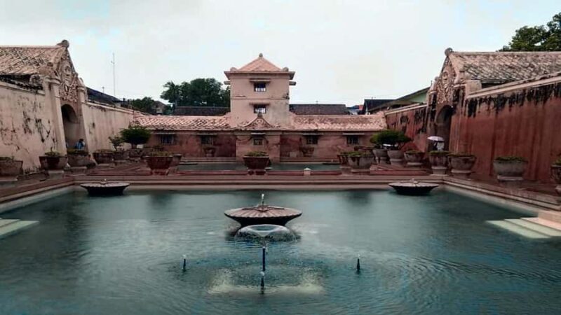 Yogyakarta: 3-Day Borobudur, Merapi, and City Tour - Key Points