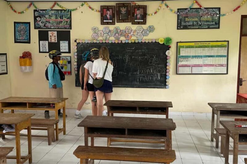 Yogyakarta: 3-Hour Bike Tour Through Villages with Transfers - Final Thoughts: Who Will Love This Tour?