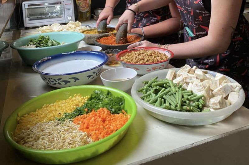 yogyakarta-3-hour-cooking-class-with-market-tour
