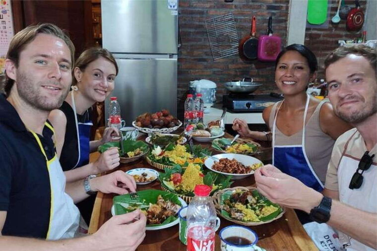 yogyakarta-3-hour-cooking-class-with-market-tour
