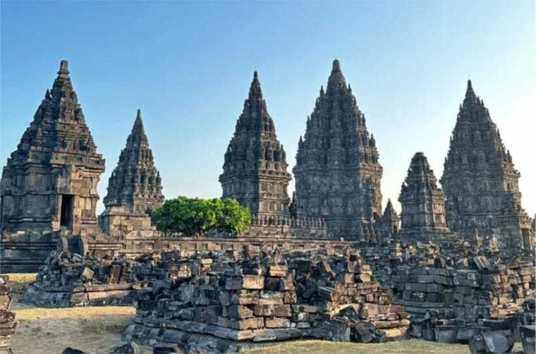 yogyakarta-3-hour-prambanan-tour-include-pickup-entry-fee
