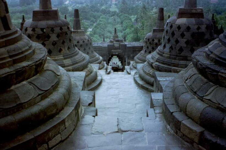 yogyakarta-amazing-borobudur-explore