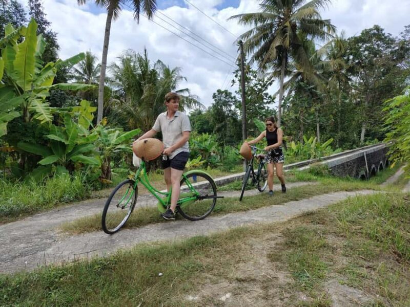 Yogyakarta: Authentic Cycling Tour, Lunch & Waterfall Escape - Practical Details and Travel Tips