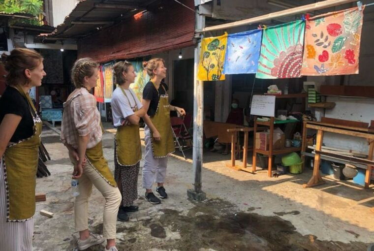 yogyakarta-batik-painting-workshop