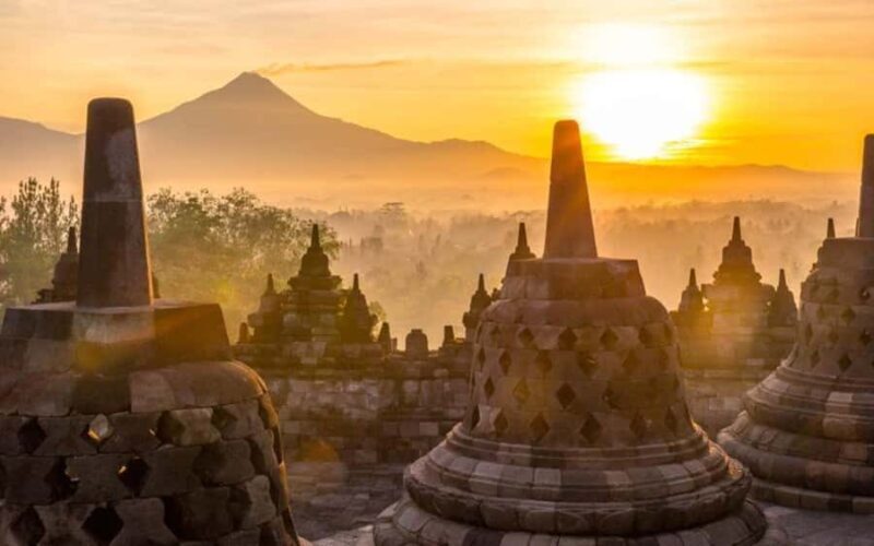 Yogyakarta: Best Borobudur Sunrise and Prambanan temple tour - A Deep Dive into the Experience