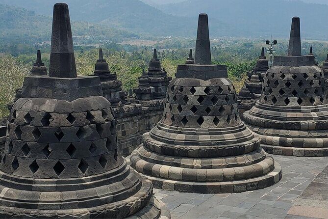 Yogyakarta: Borobudur 5-hour Tour with Climb up and Transfers - The Sum Up