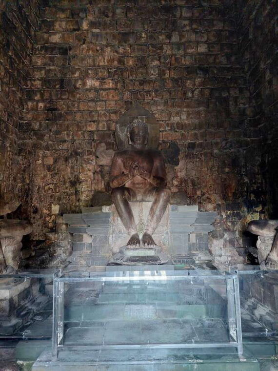 yogyakarta-borobudur-and-prambanan-private-tour