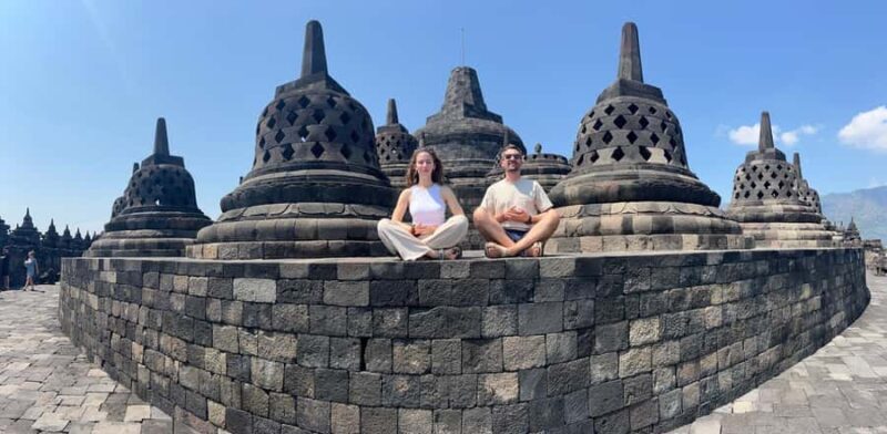 Yogyakarta Borobudur and prambanan temple climb up - Key Points