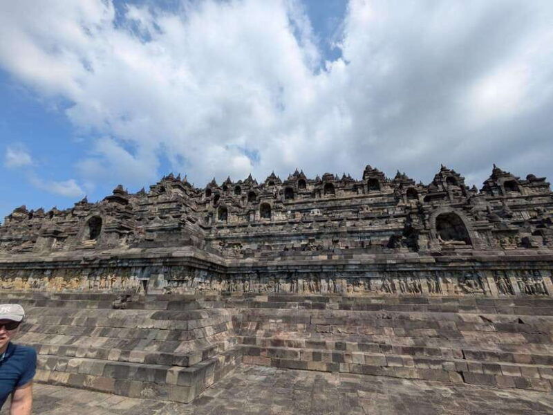 yogyakarta-borobudur-and-prambanan-temples-tour