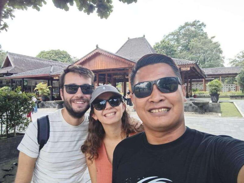 yogyakarta-borobudur-and-prambanan-with-a-private-car